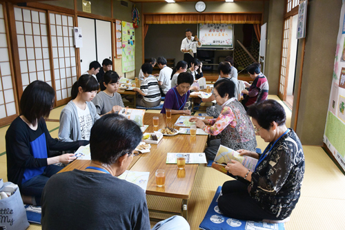 鳴門市人権福祉センター「ふれあい広場」（最終回）に参加しました