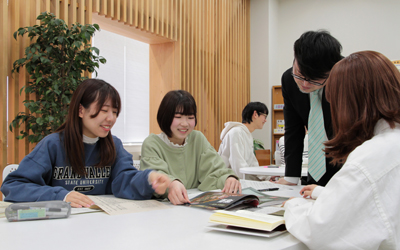 近代文学講読(児童文学を含む)イメージ