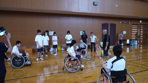 中学・高校生のための車いす介助ボランティア講座のお知らせ　※終了いたしました